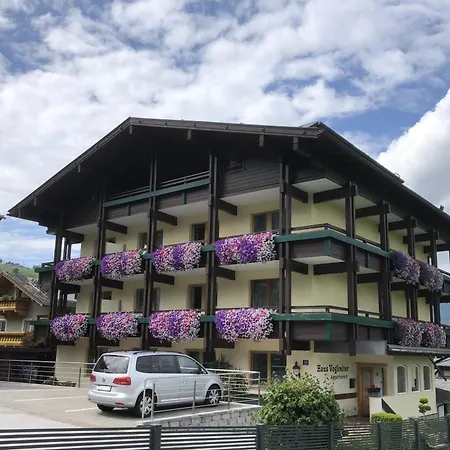 Haus Voglreiter - Inkl Sommerkarte, Zentrale Und Ruhige Lage, Garten Mit Spielplatz Kaprun Exterior photo